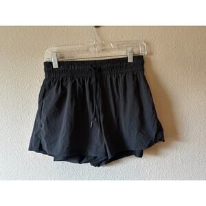 Spyder Active Womens Woven Shorts Black Size Small Athletic Gym Running Unlined